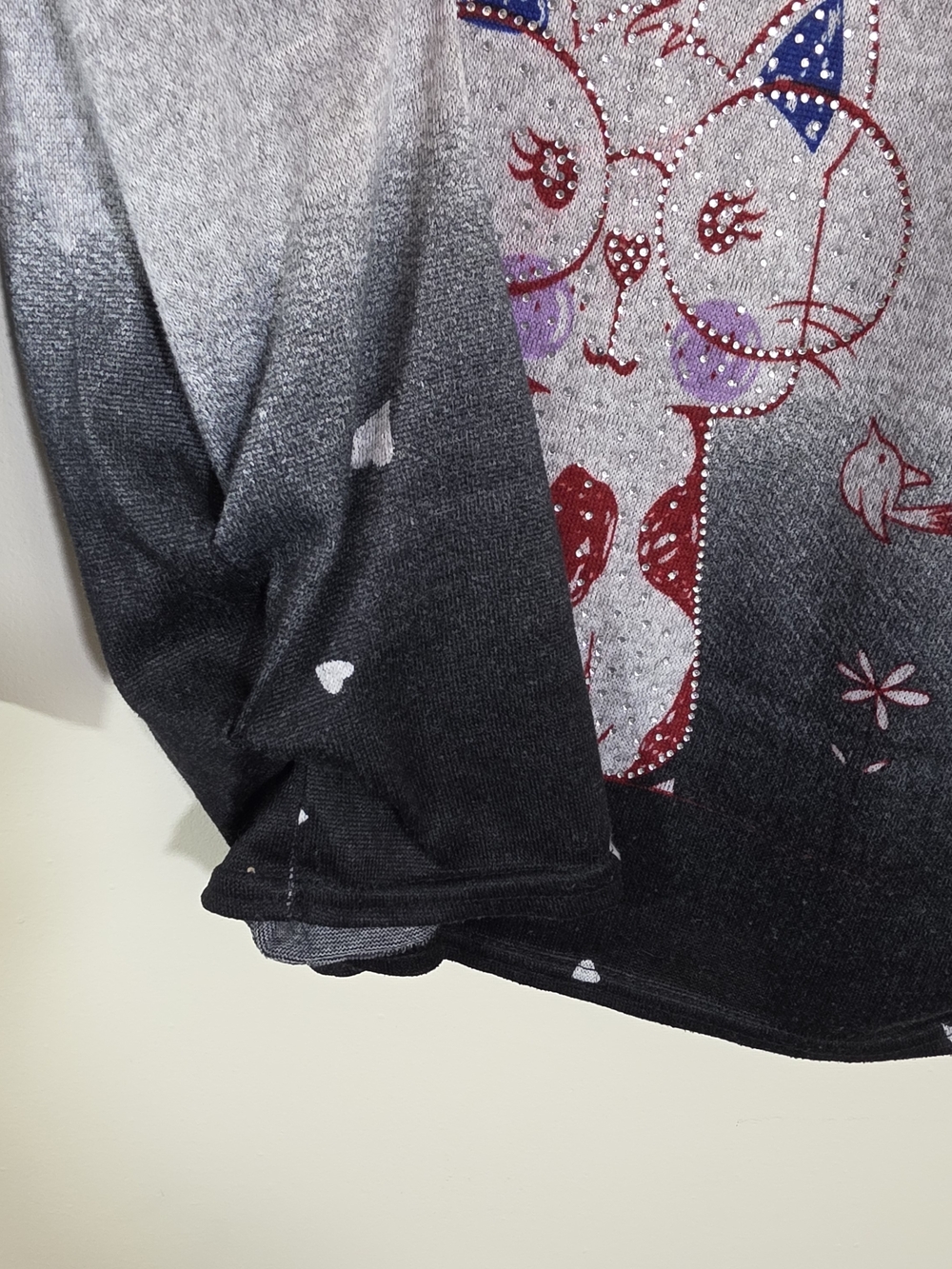 Kokirika Gray Ombre Cat Rhinstone Graphic Pullover With Scrunch Sides Size Large - Picture 15 of 15